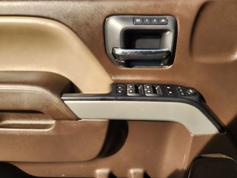Used 2015 Chevrolet Silverado 2500 LTZ w/ Driver Alert Package image 25