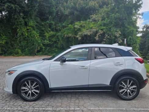 Used 2017 MAZDA CX-3 Touring FWD image 4