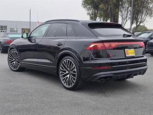 New 2026 Audi SQ8 Prestige image 4