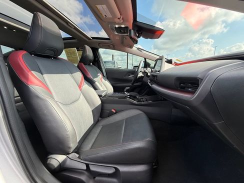 Used 2024 Toyota Prius Prime Premium w/ Advanced Technology Package FWD image 29