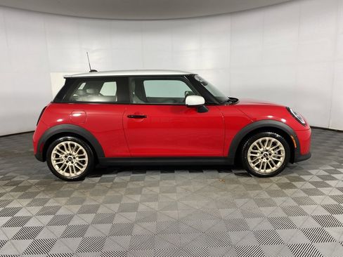 Used 2025 MINI Cooper S image 21