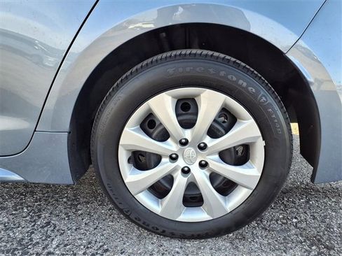 Used 2025 Toyota Corolla LE image 43