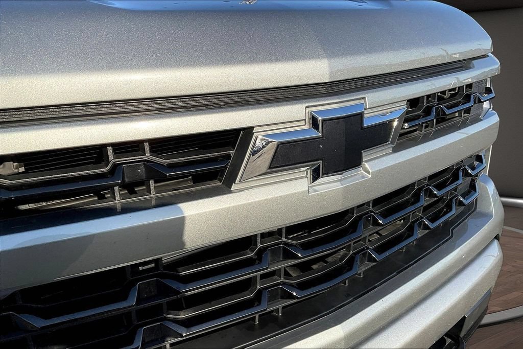Used 2023 Chevrolet Silverado 1500 RST RWD image 37
