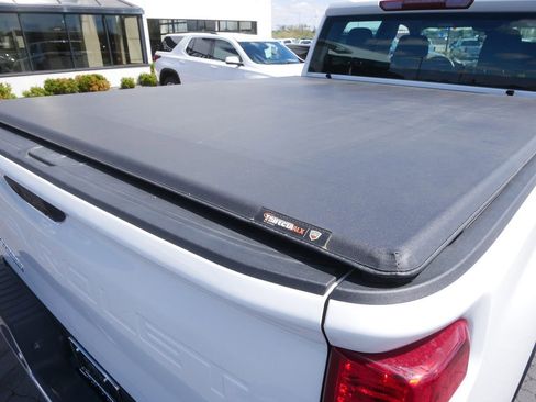 Certified 2025 Chevrolet Silverado 2500 W/T w/ WT/CX Safety Package AWD/4WD image 9