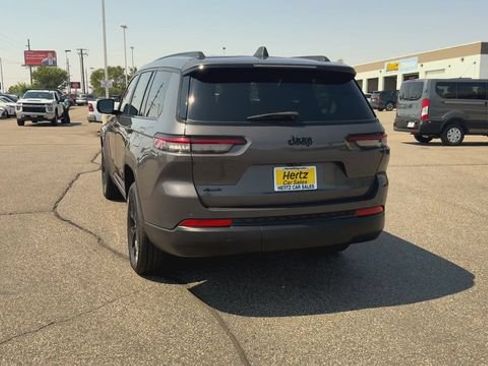 Used 2024 Jeep Grand Cherokee L Laredo AWD/4WD image 7