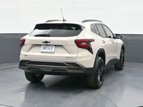 New 2026 Chevrolet Trax ACTIV w/ Driver Confidence Package image 12