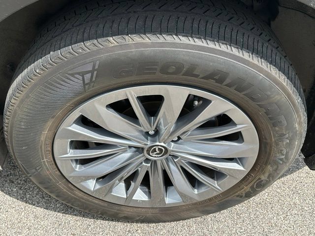 Used 2024 MAZDA CX-90 3.3 Turbo w/ Preferred Plus AWD/4WD image 8