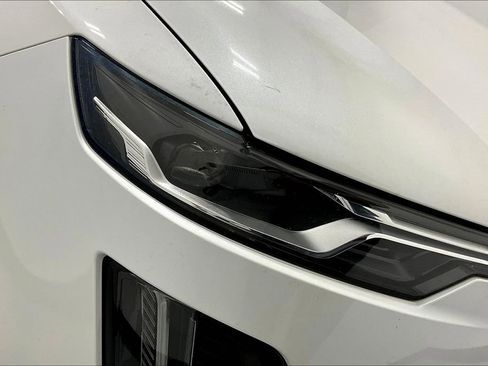 Used 2021 Cadillac XT6 Premium Luxury image 39