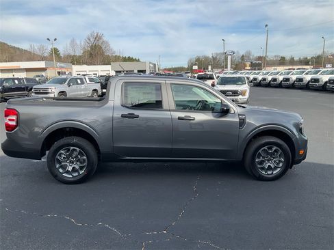 New 2026 Ford Maverick XLT w/ XLT Luxury Package image 4