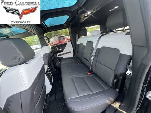 Used 2025 GMC Hummer EV 3X w/ LPO, Cargo Utility Package AWD/4WD image 31