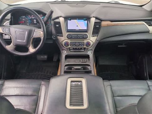 Used 2019 GMC Yukon XL Denali w/ Denali Ultimate Package image 21