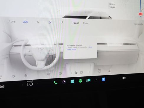 Used 2023 Tesla Model Y Long Range image 29