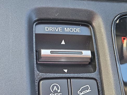 Used 2025 Honda CR-V EX-L image 26