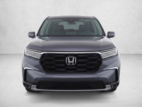 Used 2025 Honda Pilot EX-L image 2
