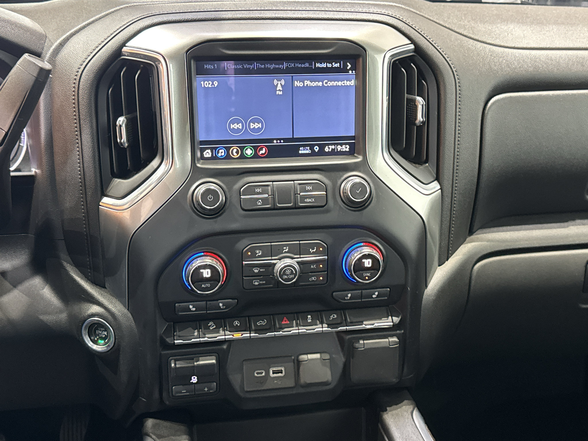 Used 2019 Chevrolet Silverado 1500 LT Trail Boss AWD/4WD image 30