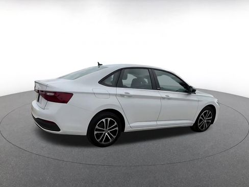 Used 2025 Volkswagen Jetta Sport image 17