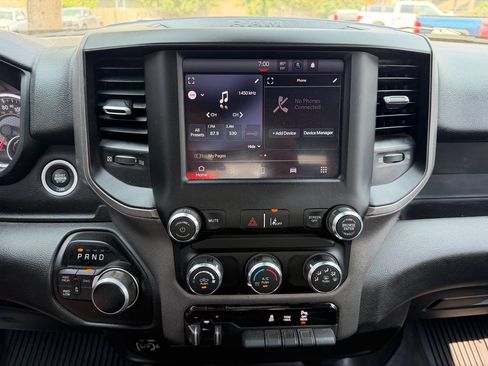 Used 2022 RAM 2500 Tradesman w/ Safety Group AWD/4WD image 16