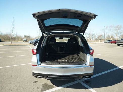 Used 2023 Acura MDX SH-AWD image 18