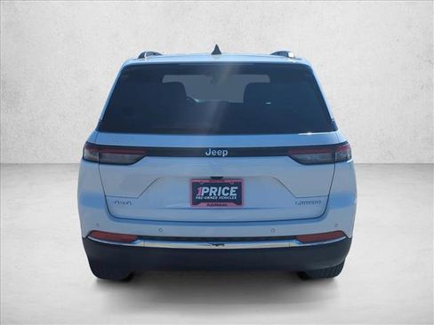 Used 2025 Jeep Grand Cherokee Laredo X w/ Luxury Tech Group I AWD/4WD image 6