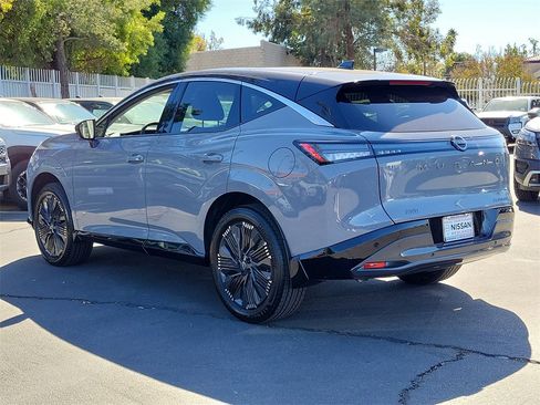 New 2026 Nissan Murano Platinum w/ Cargo Package image 2