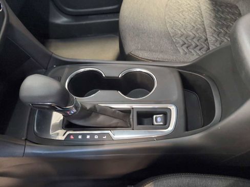 Used 2024 Chevrolet Equinox LT image 13