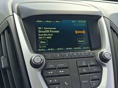 Certified 2017 Chevrolet Equinox LT w/ Convenience Package image 17