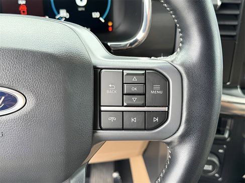 Used 2023 Ford F150 Lariat w/ Equipment Group 502A High image 17