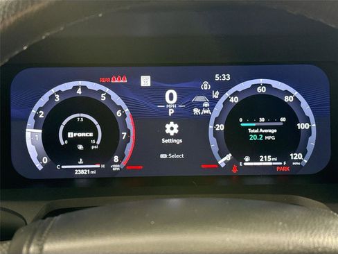 Certified 2024 Toyota Tacoma TRD Off-Road AWD/4WD image 20
