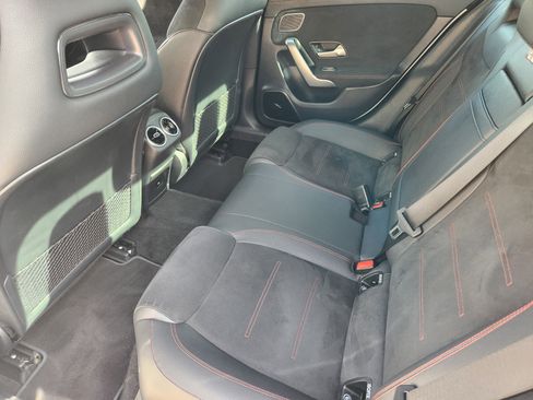 Certified 2025 Mercedes-Benz CLA 250 image 30