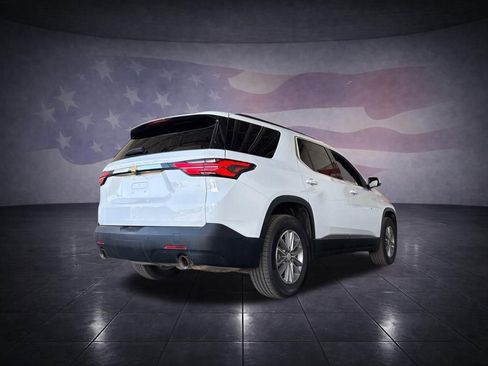 Used 2022 Chevrolet Traverse LT FWD image 5