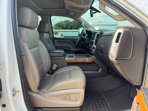 Used 2015 GMC Sierra 3500 SLT AWD/4WD image 18