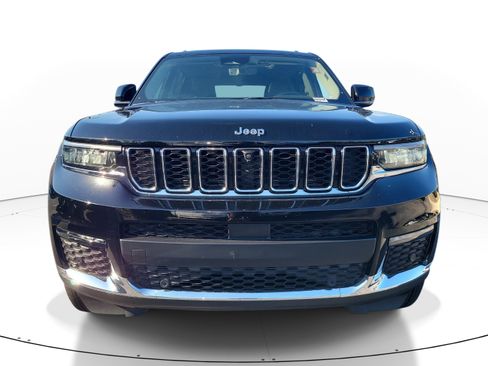 Used 2023 Jeep Grand Cherokee L Limited w/ Luxury Tech Group II RWD image 2