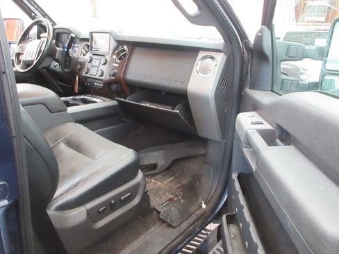 Used 2016 Ford F250 Lariat w/ Chrome Package image 3