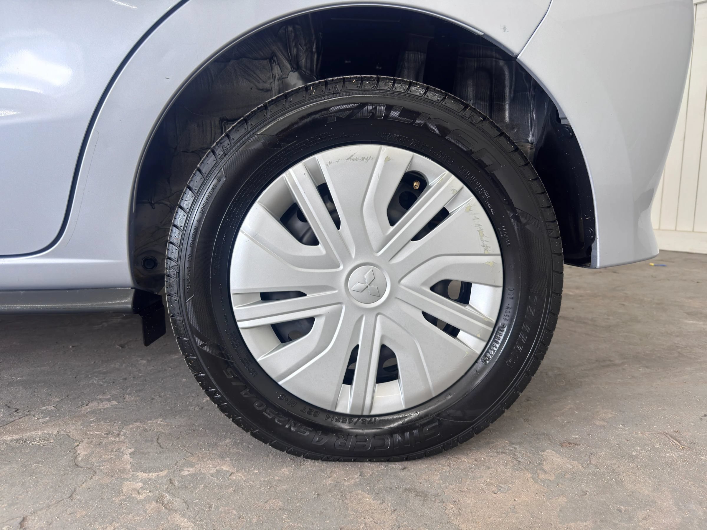 Used 2021 Mitsubishi Mirage ES FWD image 14