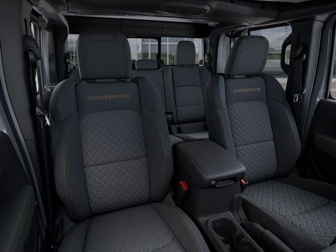 New 2026 Jeep Gladiator Mojave w/ Safety Group image 17