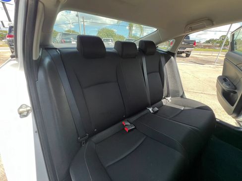 Used 2019 Honda Civic LX image 18
