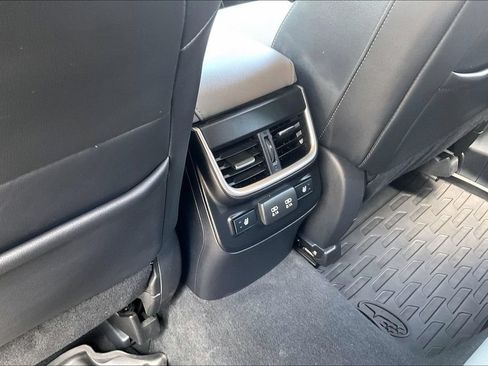 Used 2021 Subaru Outback Limited AWD/4WD image 10