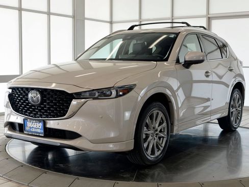 Certified 2025 MAZDA CX-5 AWD 2.5 S image 4