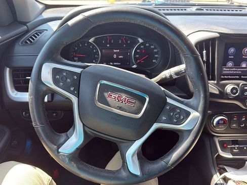 Used 2024 GMC Terrain SLT w/ Elevation Edition AWD/4WD image 4