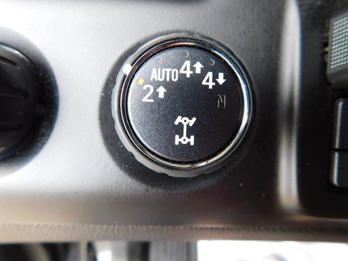 Used 2020 GMC Yukon Denali w/ Denali Ultimate Package image 21