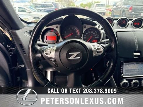 Used 2016 Nissan 370Z Coupe image 19