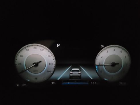 Used 2022 Hyundai Santa Fe Limited w/ Cargo Package image 23