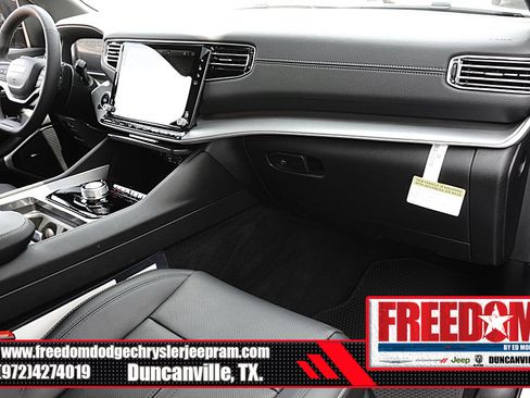 New 2026 Jeep Grand Wagoneer 2WD w/ Premium Group I image 12