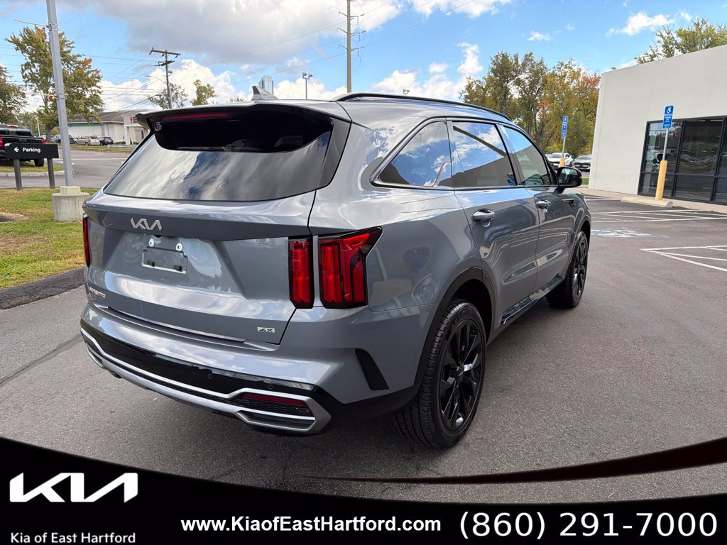 Used 2023 Kia Sorento SX AWD/4WD image 8