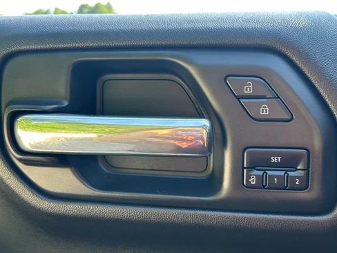 Used 2020 GMC Sierra 1500 AT4 w/ Off-Road Performance Package AWD/4WD image 26