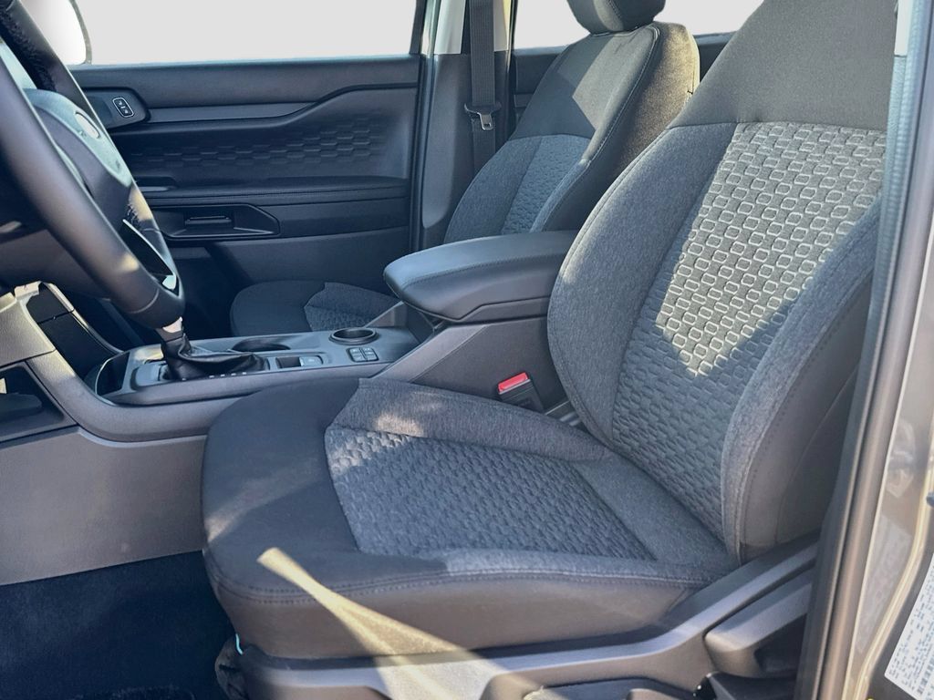 New 2026 Ford Ranger XLT w/ Black Appearance Package RWD image 19