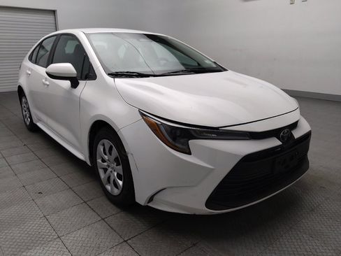 Used 2024 Toyota Corolla LE FWD image 13