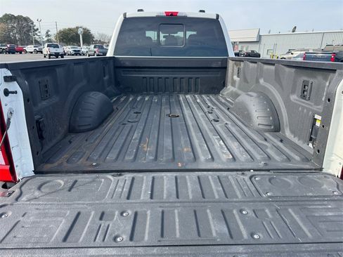 Certified 2024 Ford F450 Limited w/ FX4 Off-Road Package image 19