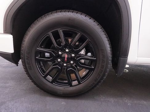 Used 2026 GMC Sierra 1500 Pro w/ Graphite Edition AWD/4WD image 34