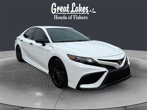Used 2022 Toyota Camry SE image 7